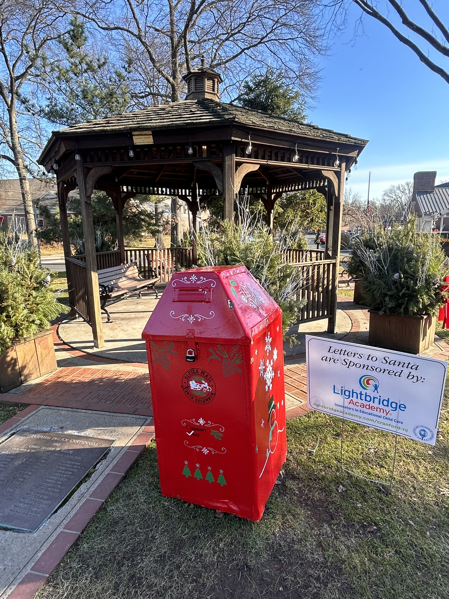 Santa's Mailbox in Cranford