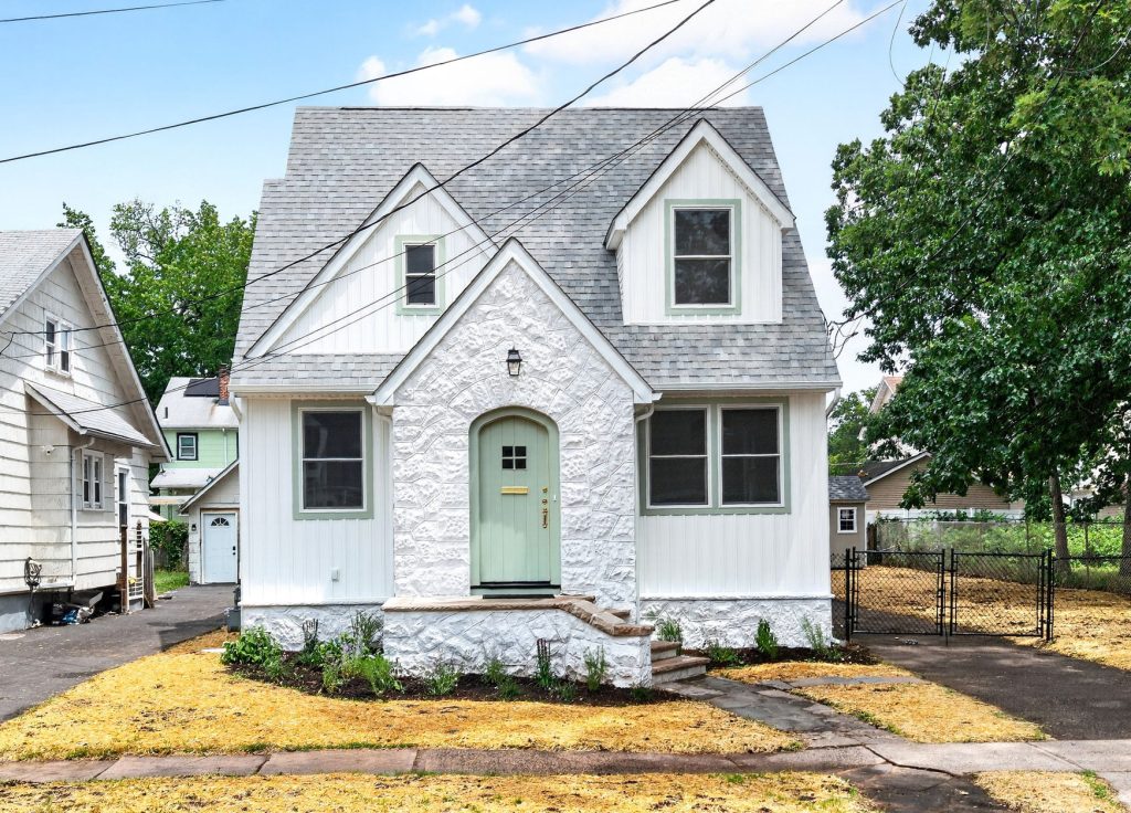 609 Harrison Ave, Roselle, NJ